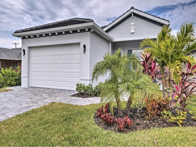 Naples Luxury Close to Vanderbilt Beach